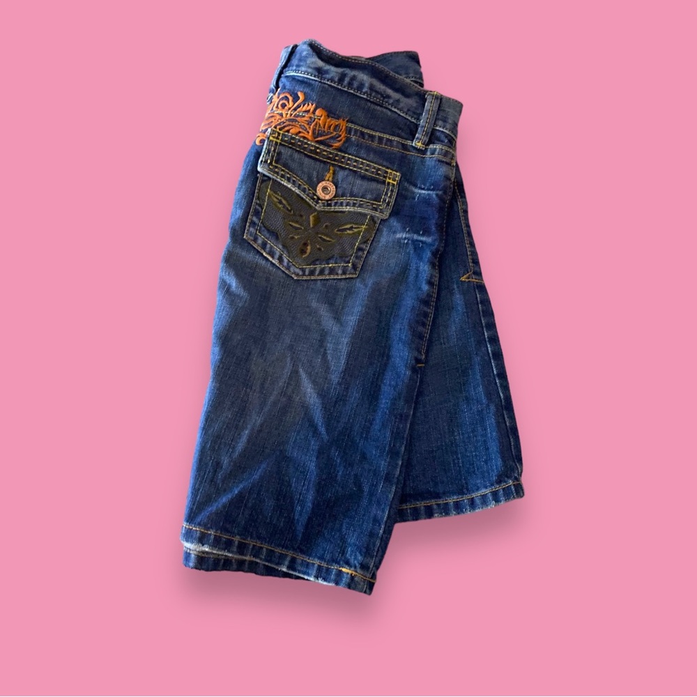 Y2k Jean skirt old navy
Size 4
100% cotton 
From summer of 2006 - Picture 3 of 6